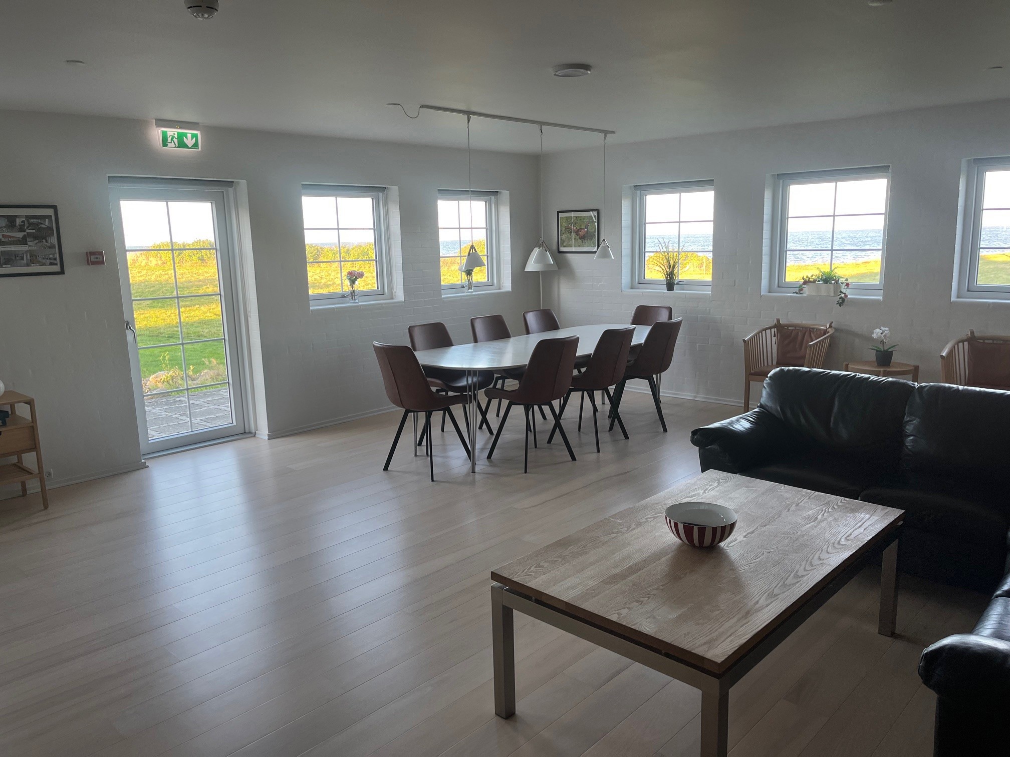 Ferielejligheder Thorø, stue i Forstanderboligen